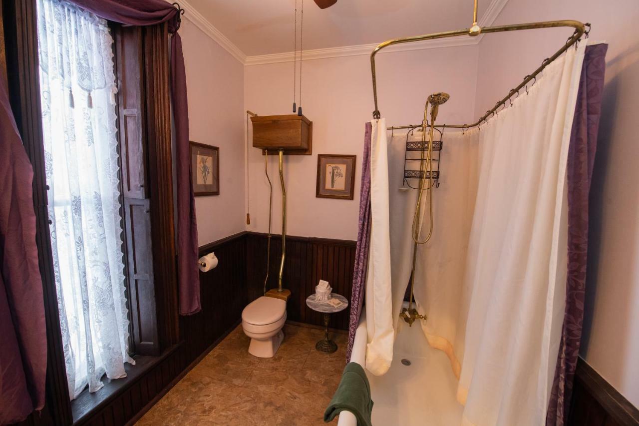 Spencer House Bed & Breakfast Erie Dış mekan fotoğraf
