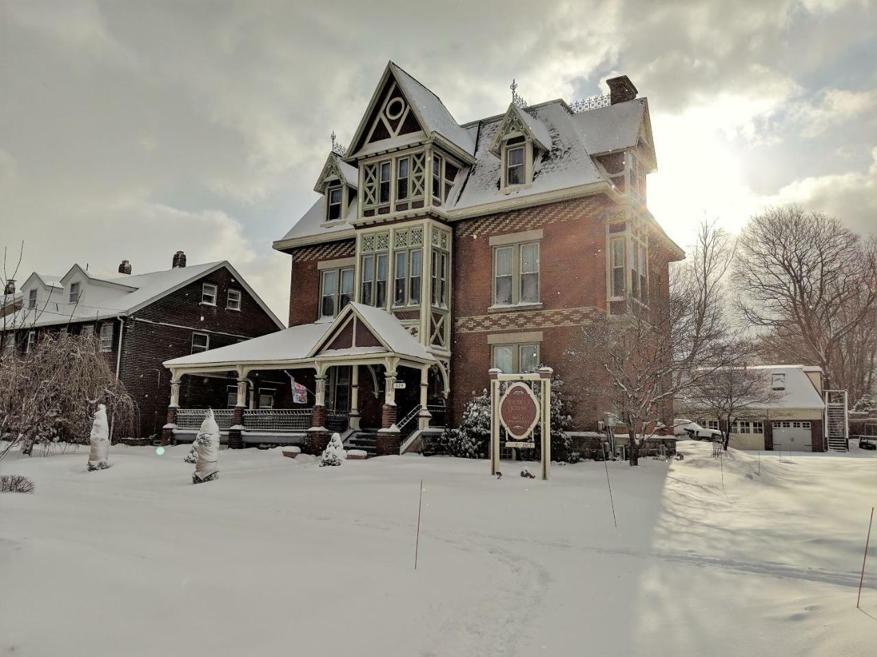 Spencer House Bed & Breakfast Erie Dış mekan fotoğraf